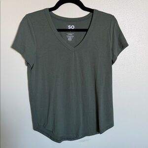 SO Women's Short Sleeve Tee in Olive Green